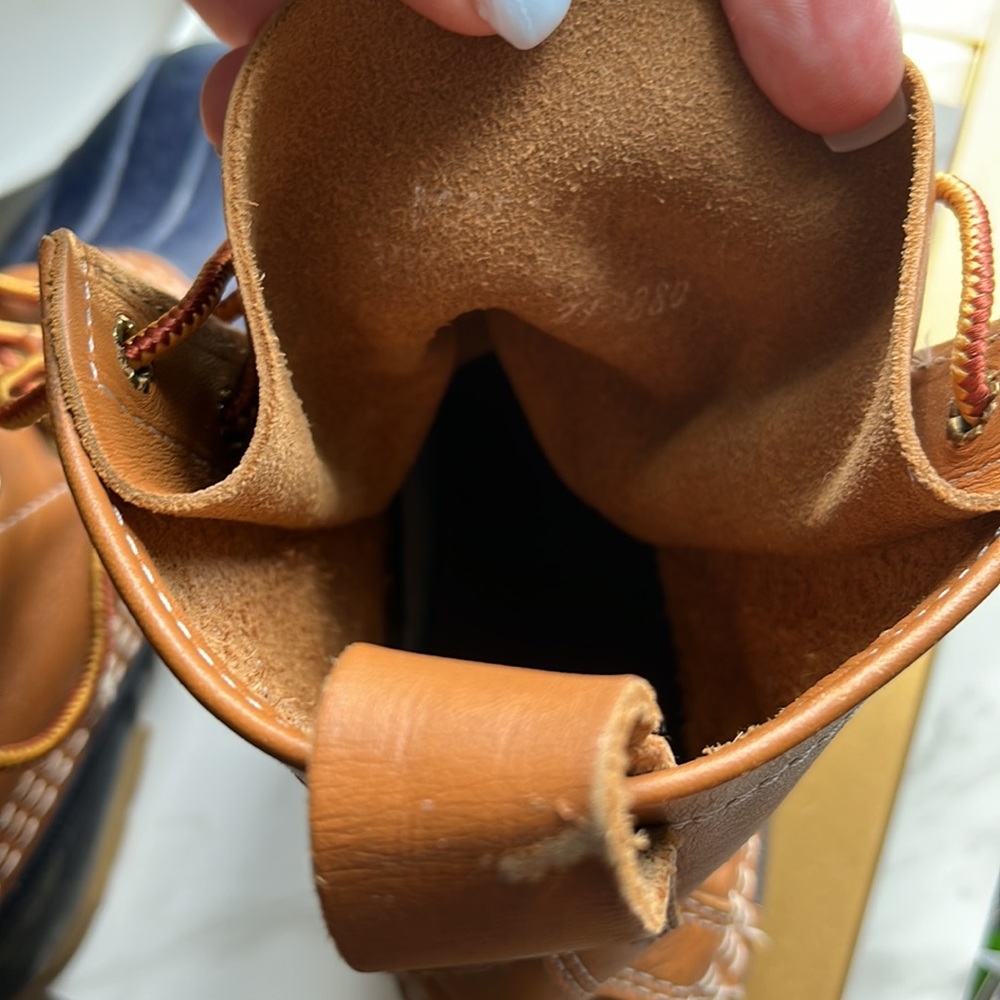 L.L. BEAN Bean WINTER INSULATED BOOTS SIZE 6M. Hiking boots, ADVENTURE BOOTS. - Picture 12 of 13